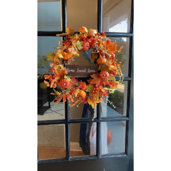 VioletEverGarden 20inch Artificial Fall Wreath with Pumpkins and Orange Leaf - Picture 3 of 3